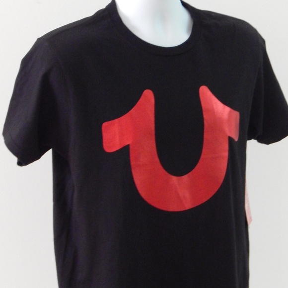 true religion black and red t shirt